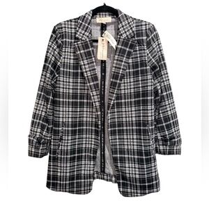 NWT’s Philosophy Women’s Black & White Open Front Blazer - Size XL